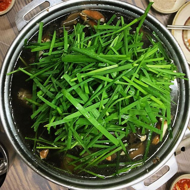  출처 : 명덕잣나무집 인스타그램 검색 결과  