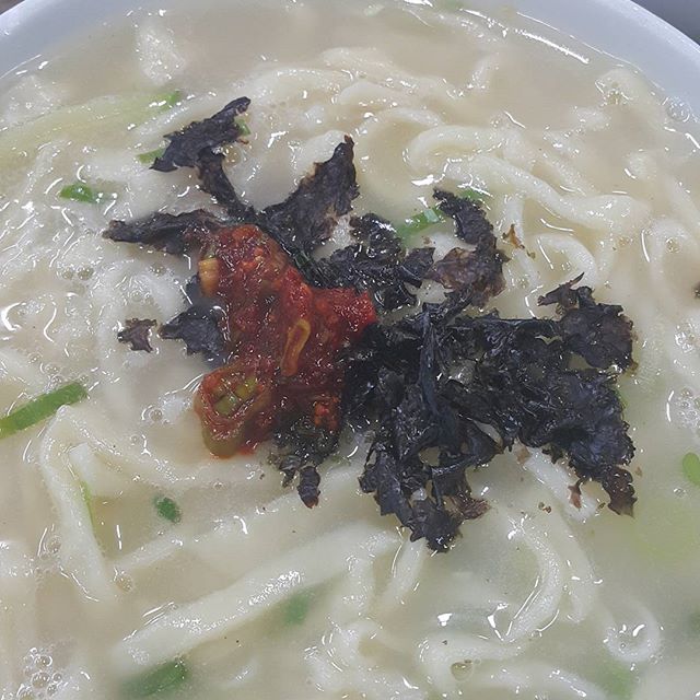 출처:프라자손칼국수인스타그램검색결과 