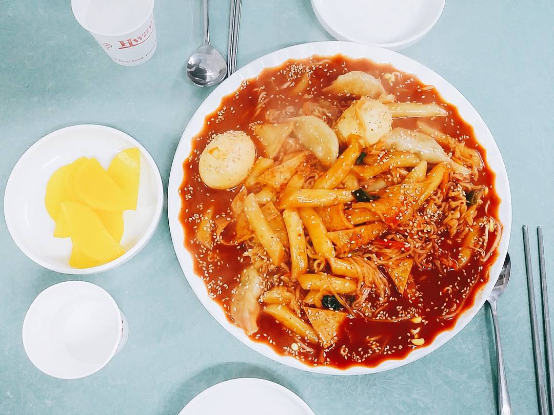 출처: '얄개분식' 인스타그램 검색 결과