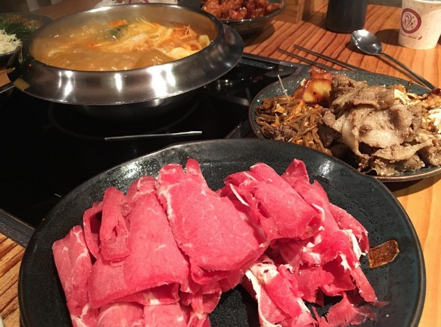 출처 : 바르미샤브샤브 인스타그램 검색 결과