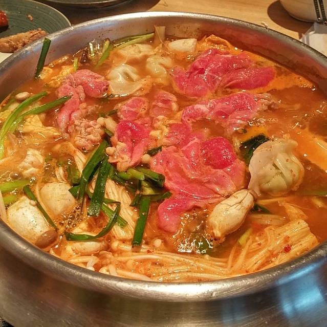 출처 : 바르미샤브샤브 인스타그램 검색 결과