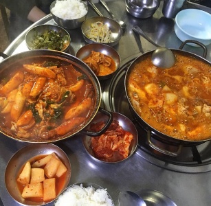서울 청량리 한정식 맛집 BEST 5 매거진에 대한 사진입니다.