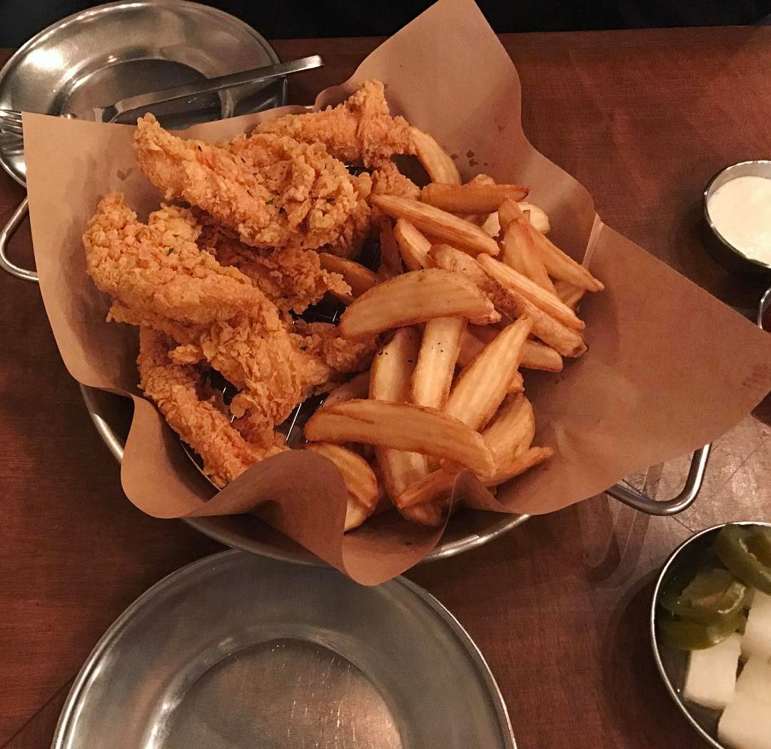 출처 : 생활맥주 (서울대입구점) 인스타그램 검색 결과