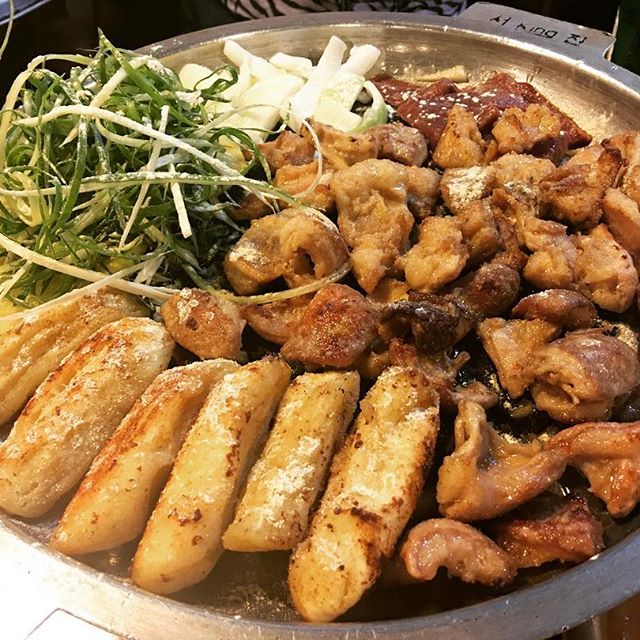 출처 : 말뚝곱창 인스타그램 검색 결과