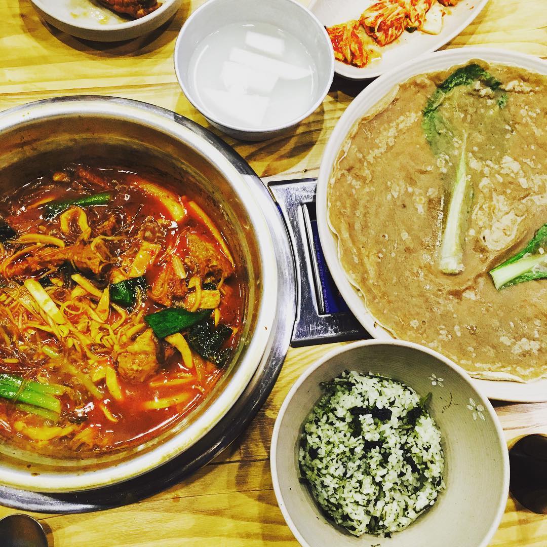 출처 : 두꺼비식당 인스타그램 검색 결과