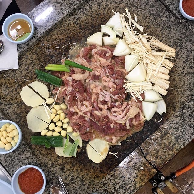황금오리농장 - 서울 강남, 목동 | 맛집검색 식신