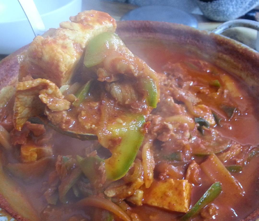 출처: '엄마네돼지찌개' 인스타그램 검색 결과