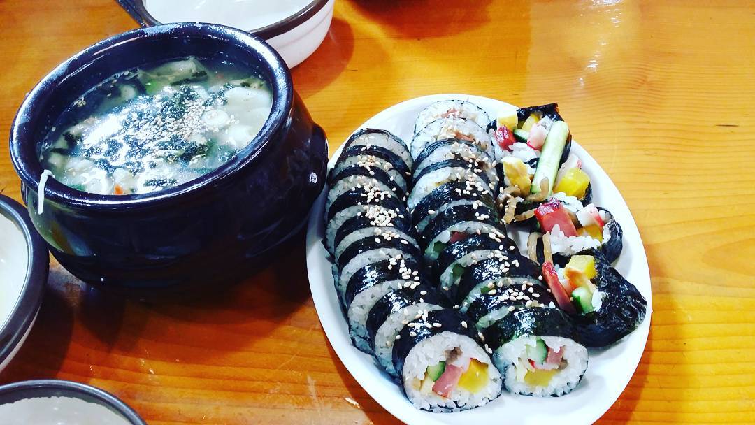 출처 : 항아리수제비 인스타그램 검색 결과