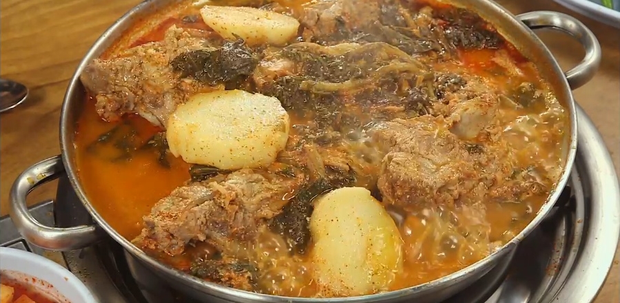 서울, 송파 주은감자탕 | 놀러 - 인공지능 여행포털