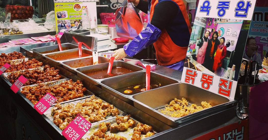 출처 : 큐스닭강정 인스타그램 검색 결과