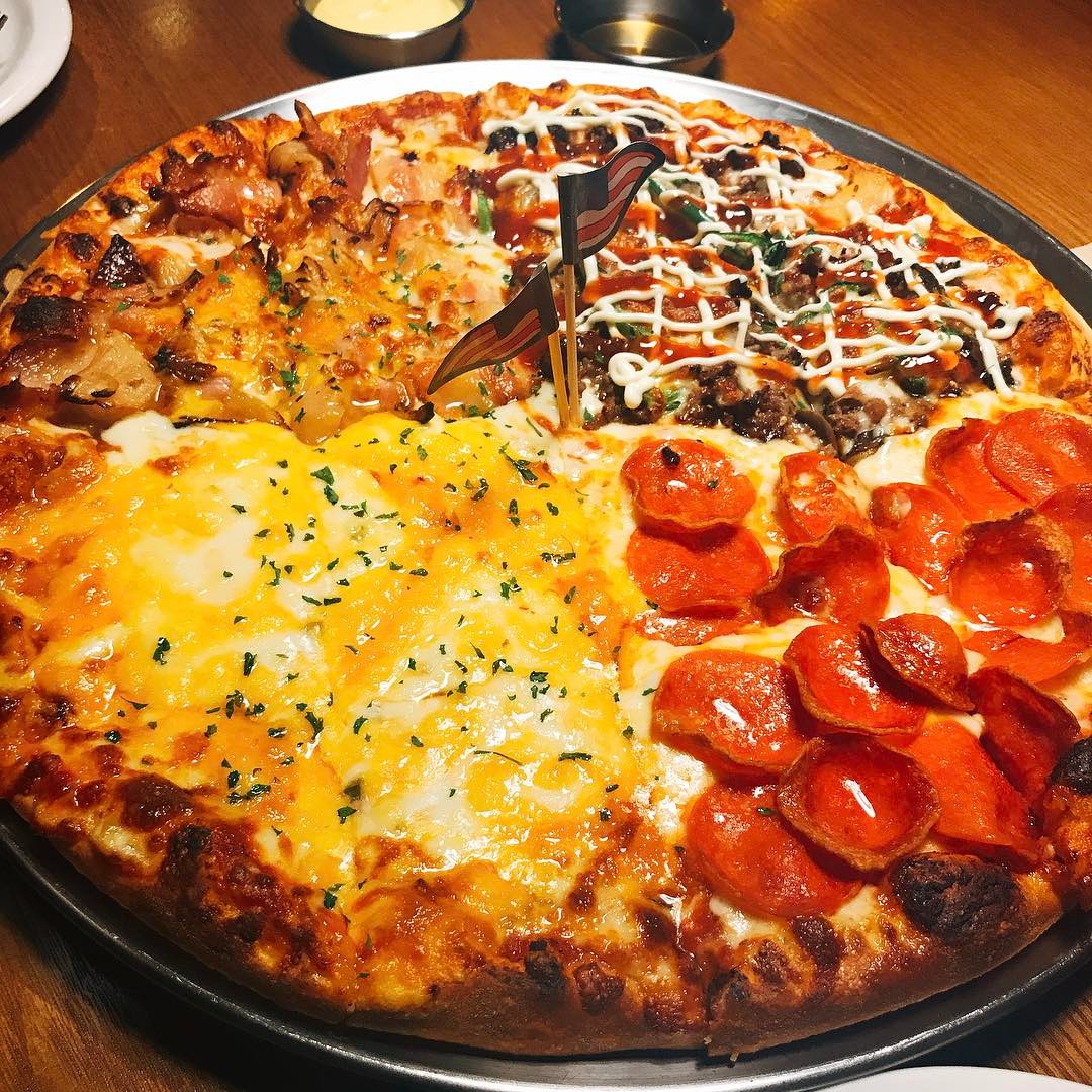 출처 : 더피자보이즈 인스타그램 검색 결과