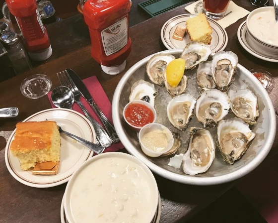 Union Oyster House 