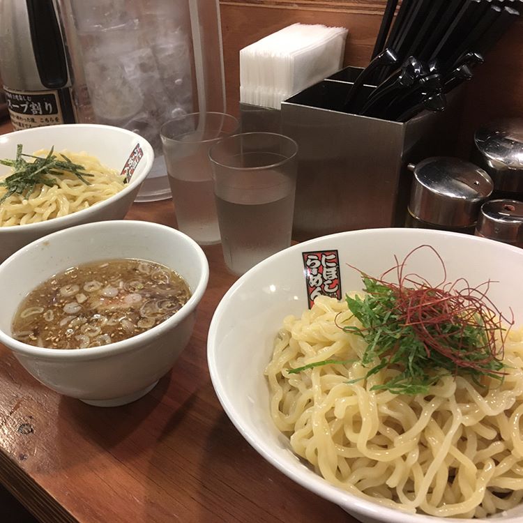 place_img