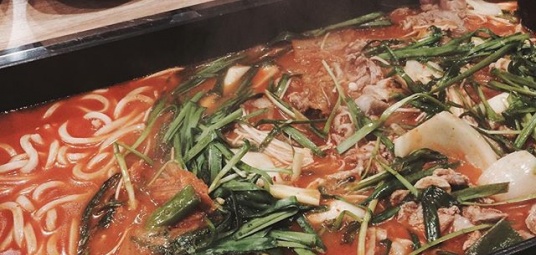 현정이네철판두루치기