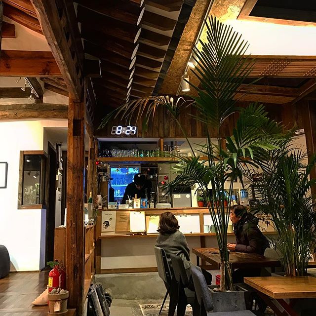 place_img