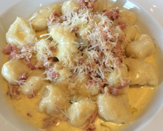 리스토란테 라 트리니타 (Ristorante La Trinita) 