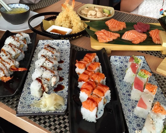 썬 (Sun Restaurant) 