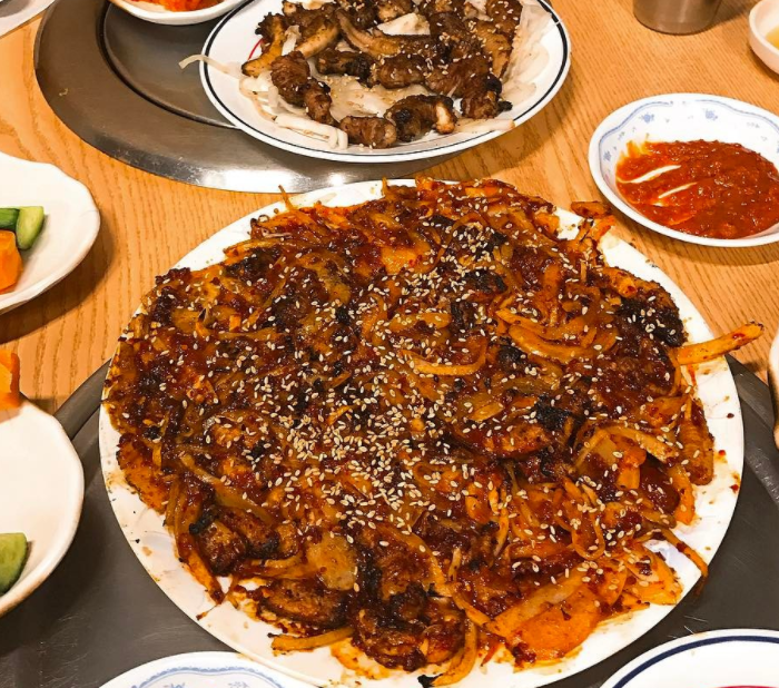 부산자갈치왕곰장어 - 부산, 동래구 온천장 명륜 | 맛집검색 식신