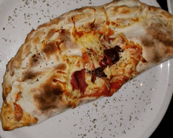 토니 (Toni's Fully Furnished Pizza) 
