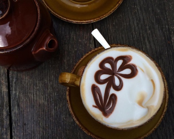 베수비오 카페 (Vesuvio Caffe) 