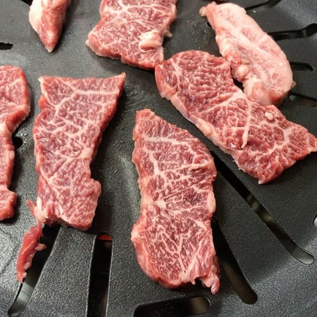 출처 : 역전한우숯불식당 인스타그램 검색 결과