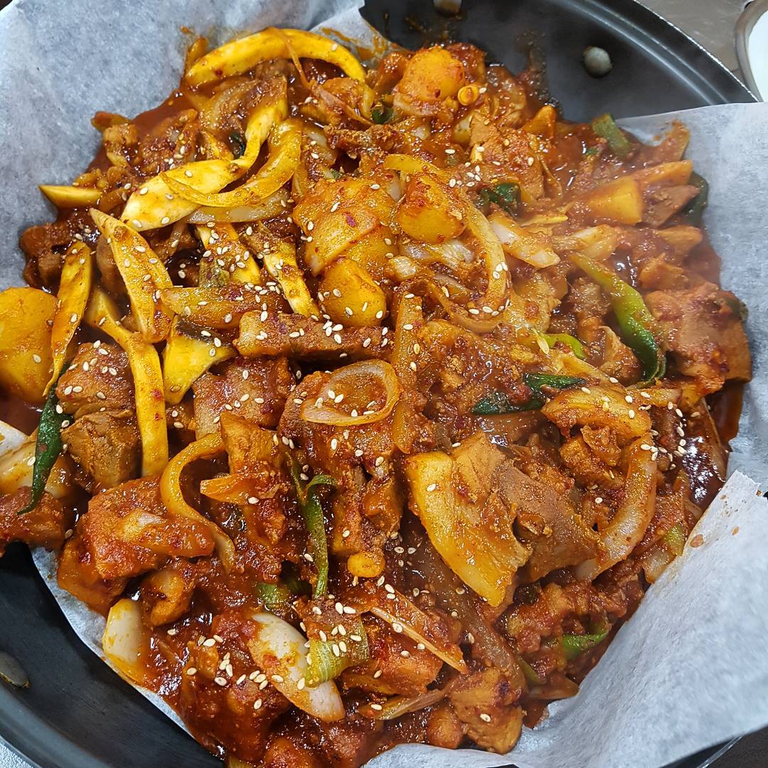 출처 : 닭의도리 인스타그램 검색 결과