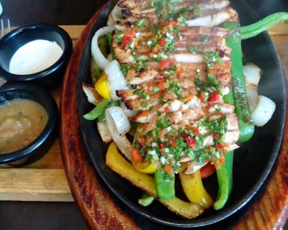 테자노스 멕시칸 그릴 (Tejano's Mexican Grill) 
