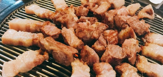 돈사돈 서울본점