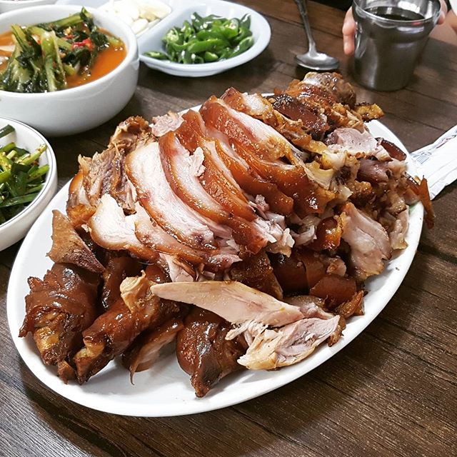 출처 : 풍년족발 인스타그램 검색 결과