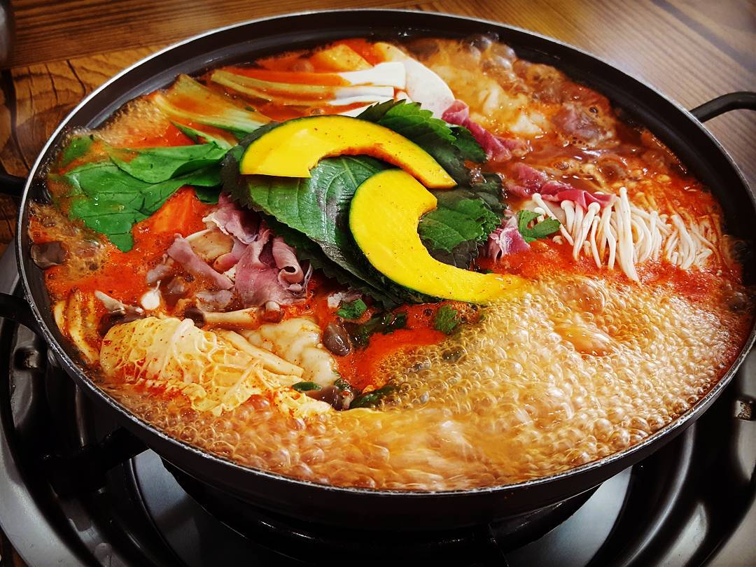 출처 : 본만두 인스타그램 검색 결과