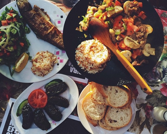 카야스 레스토랑&바 (Kayaş Restaurant and Bar) 