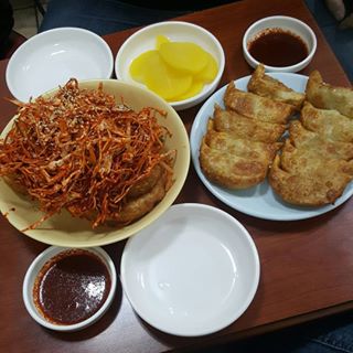 place_img
