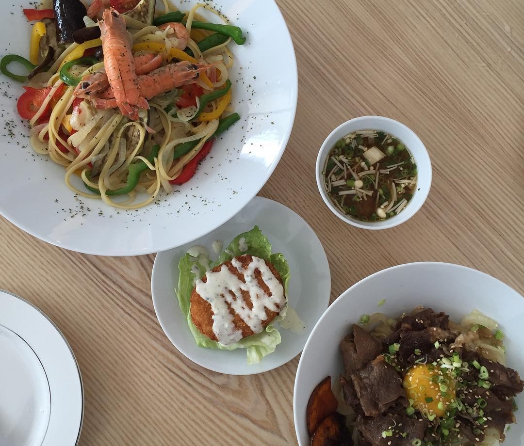 출처: 테이블앤데스크 인스타그램 검색 결과	