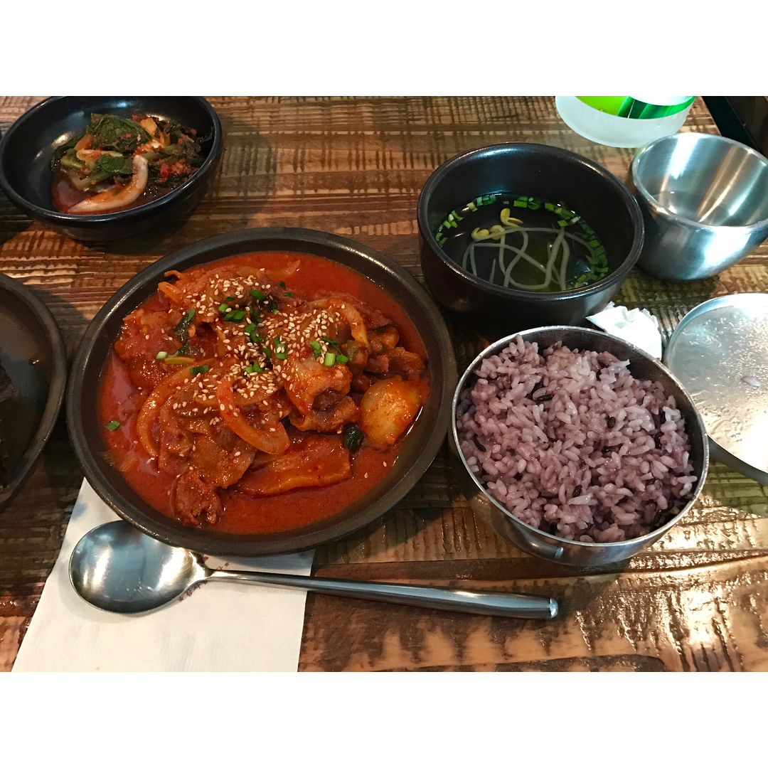 출처 : 코리아식당 인스타그램 검색 결과