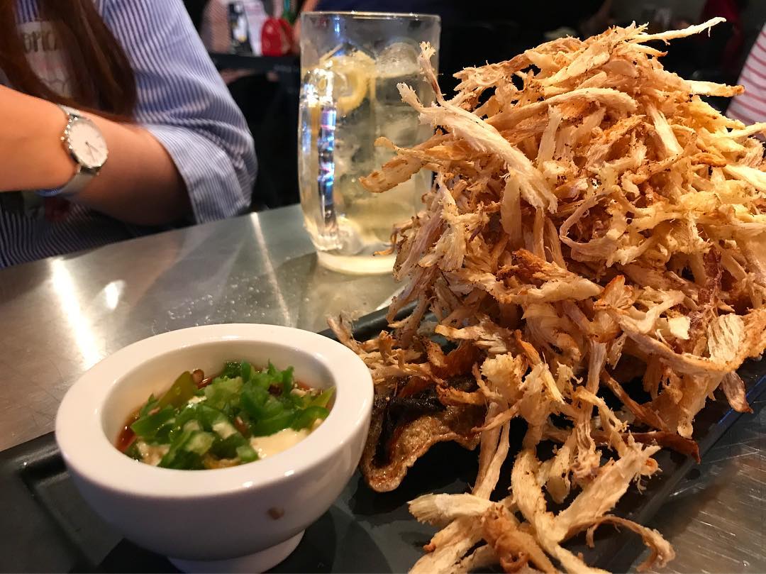 출처 : 이수역 콘크리트 인스타그램 검색 결과