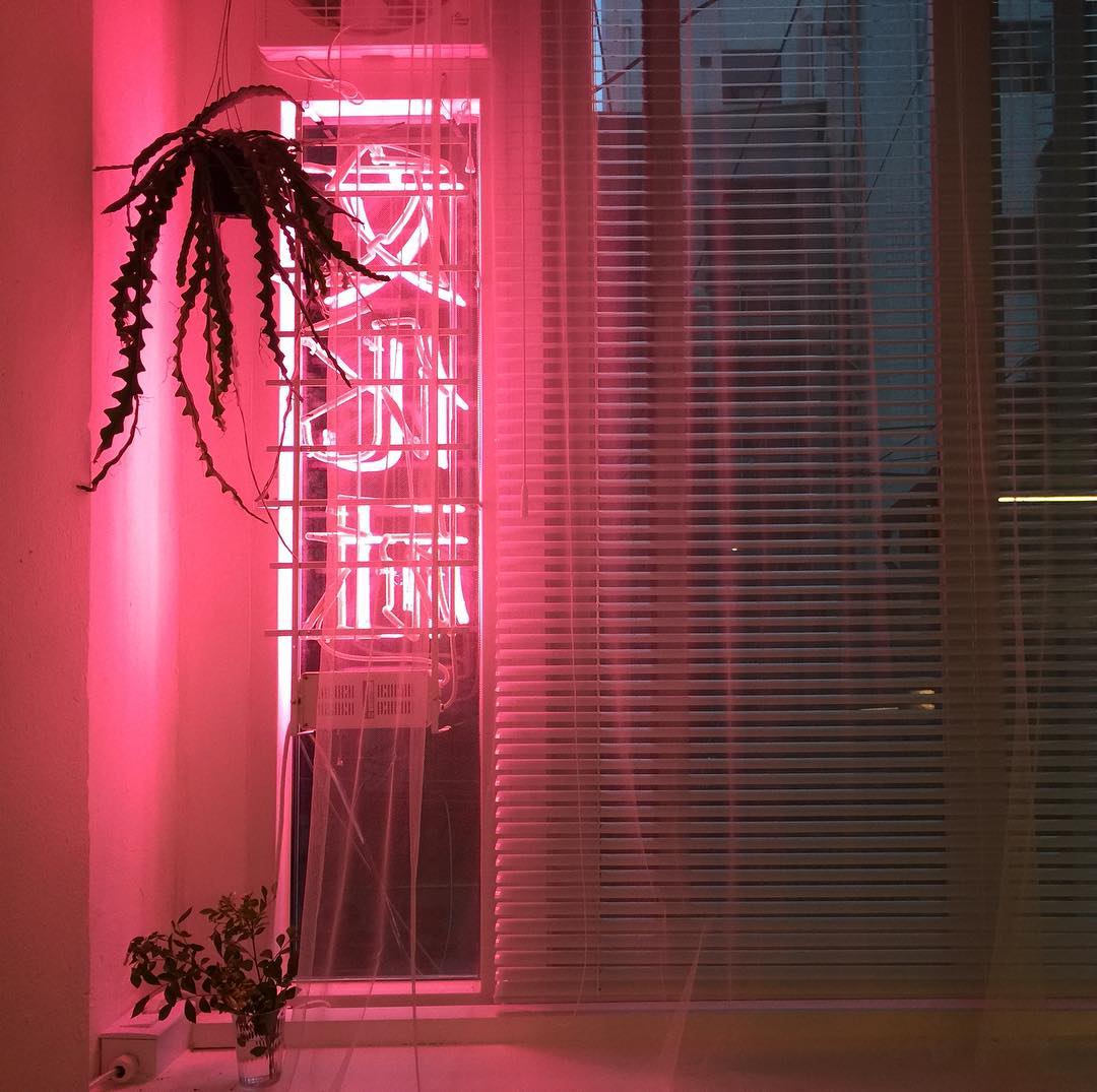 place_img