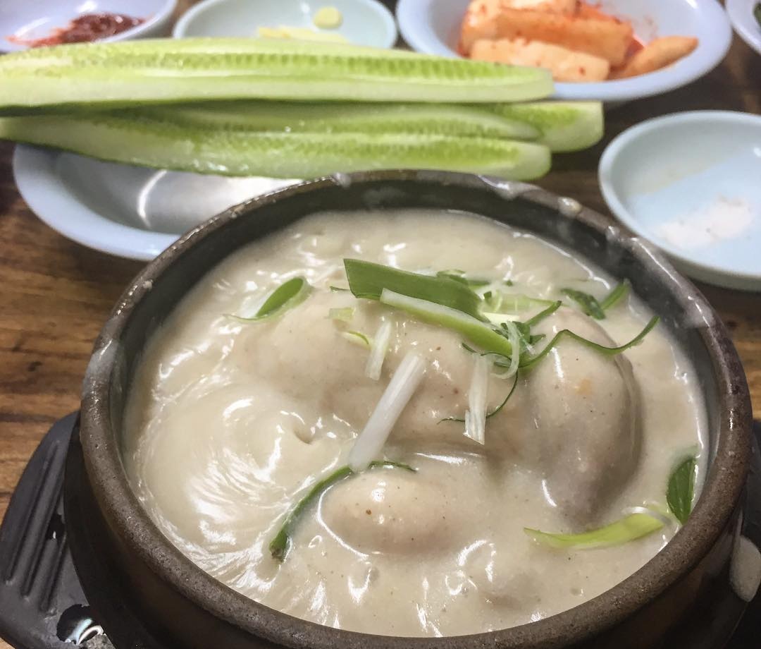 출처 : 호수삼게탕 인스타그램 검색 결과