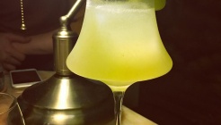 믹솔로지 매장 이미지