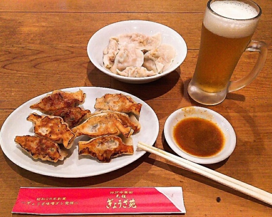 元祖ぎょうざ苑 