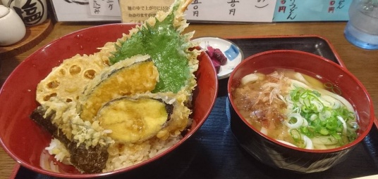 讃岐麺房 すずめ