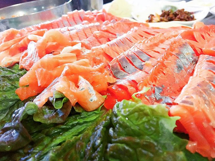 송화수산횟집 - 강원, 화천 | 맛집검색 식신