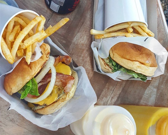 Home Burgers 