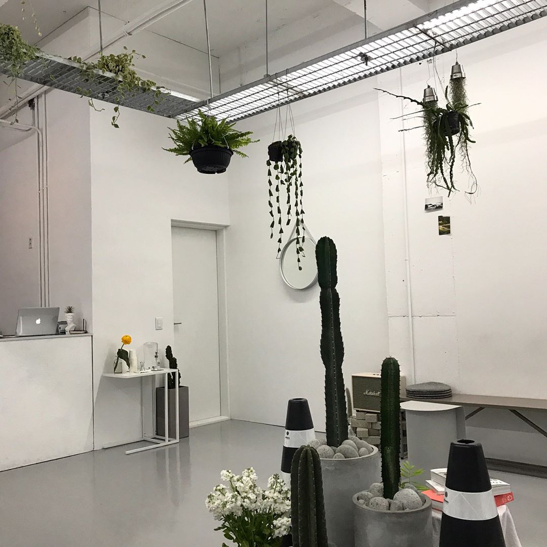 place_img