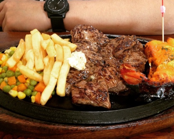 ビッグハート(Stake House Big Heart Awase-branch) 