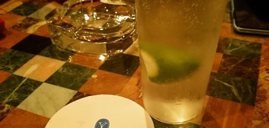 吉田バ