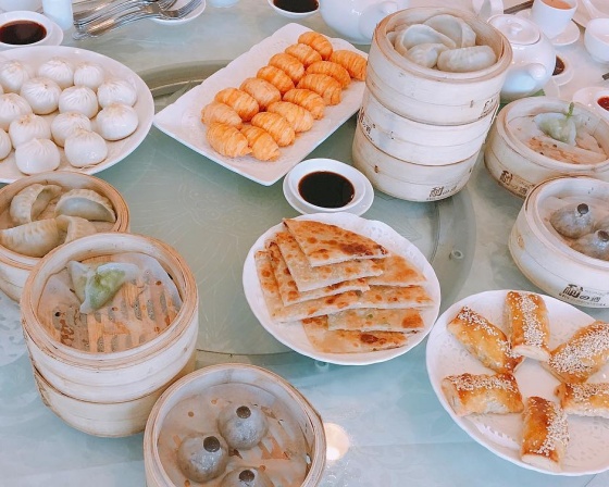 Kung Tak Lam Shanghai Vegetarian Cuisine 