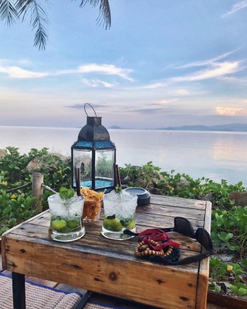 Sunset Bar & Garden Restaurant 