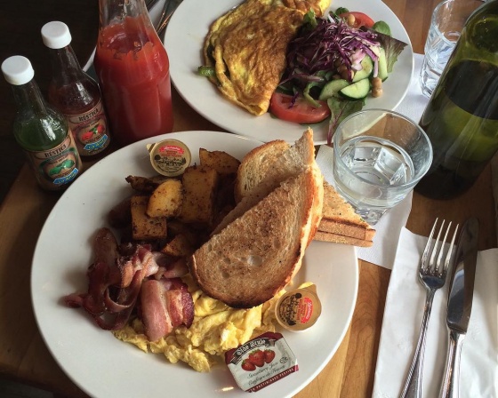 7 West Cafe 
