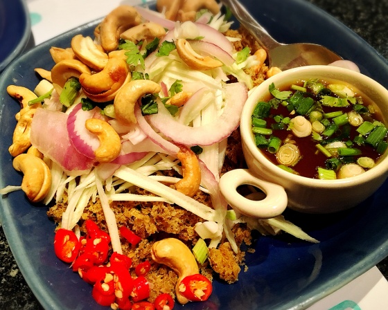 Yum & Tum Sukhumvit 