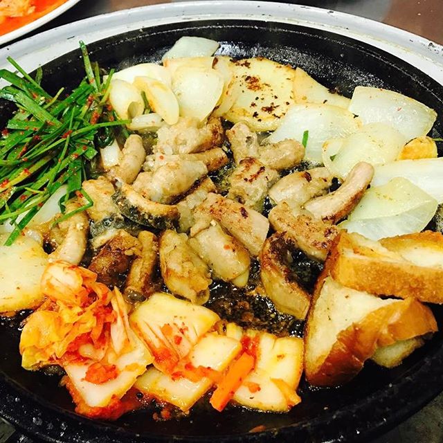 토종곱창 - 경기, 광명 소하동 밤일마을 | 맛집검색 식신